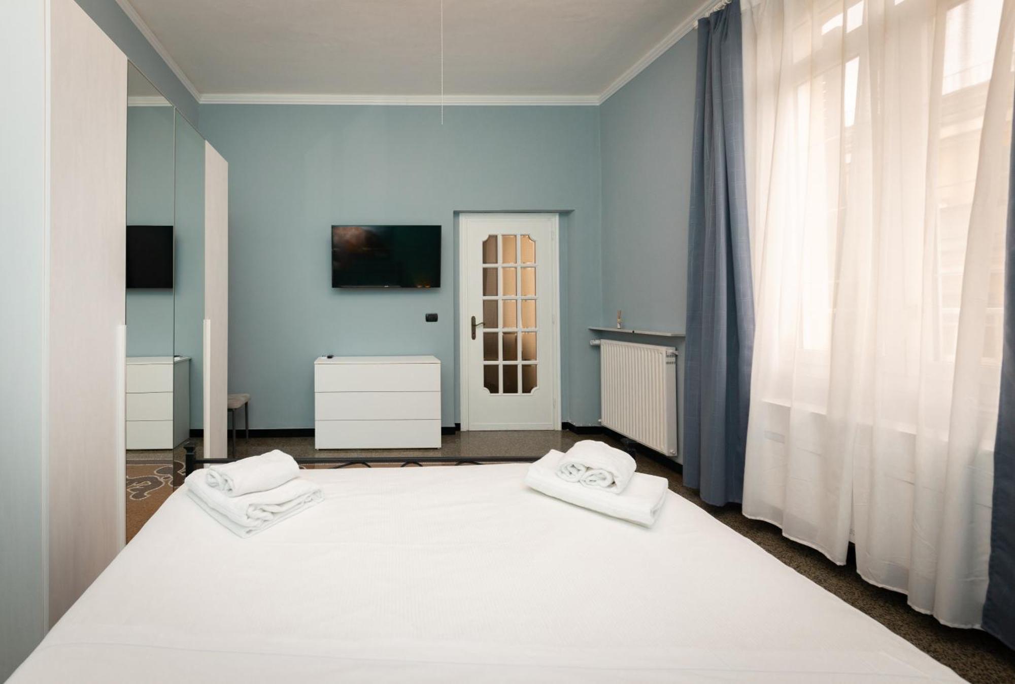 Galia Rooms It Self Check In H24 Genoa Bagian luar foto