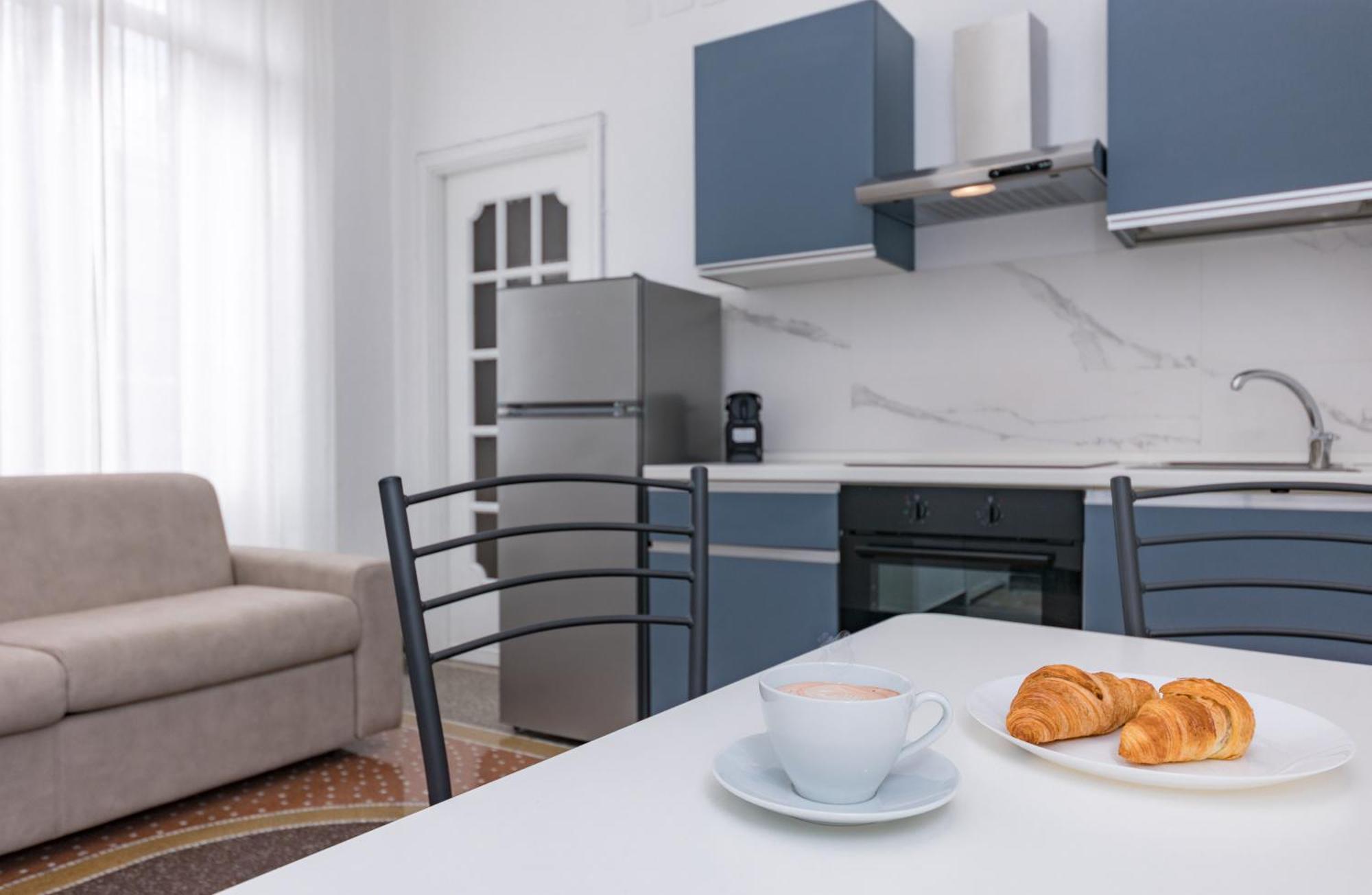 Galia Rooms It Self Check In H24 Genoa Bagian luar foto