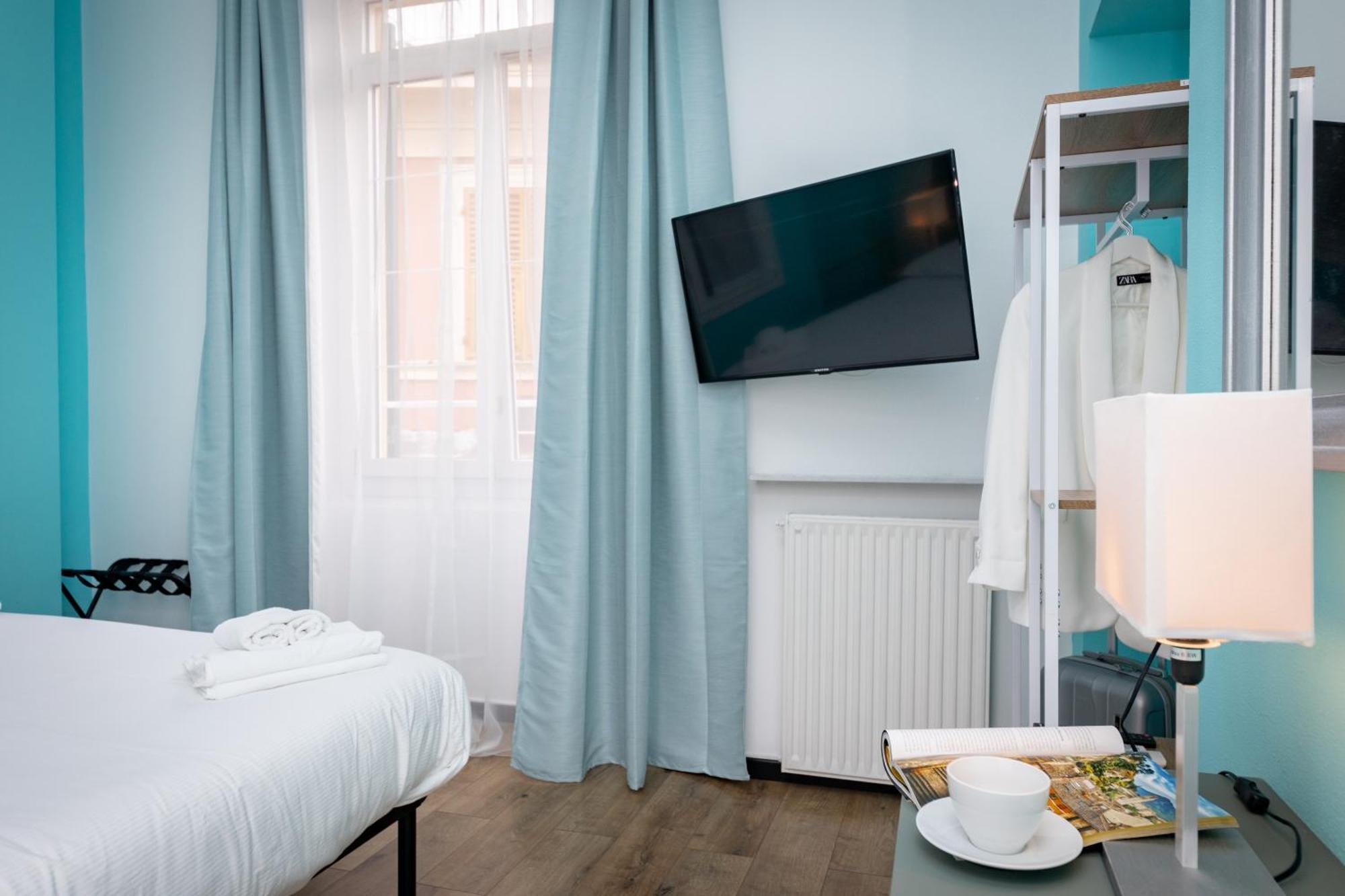 Galia Rooms It Self Check In H24 Genoa Bagian luar foto